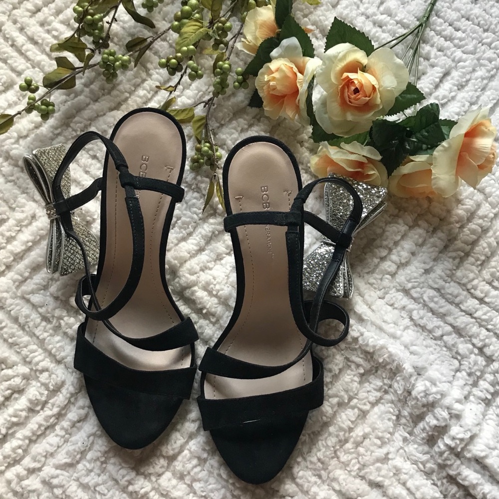 Black Strappy Pumps